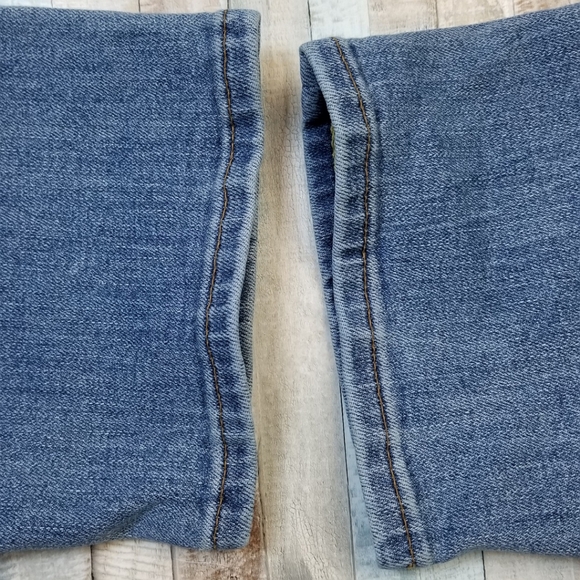 American Eagle Athletic Fit Jeans - Picture 7 of 9